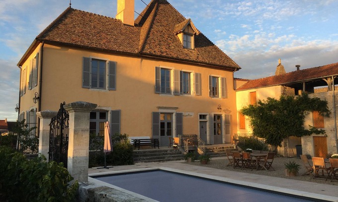 Puligny-Montrachet Other | Private Chateau with swimming pool