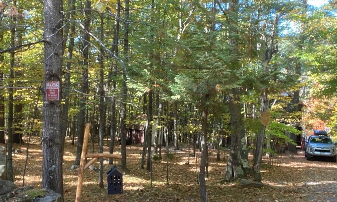 Jay Ski Chalet | Private chalet with hot tub and private trail system. Pet friendly.
