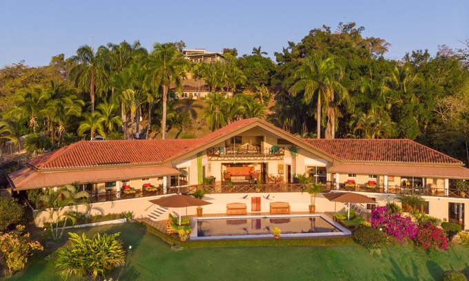 Manuel Antonio Villa | Private Chef and the Largest Property in Manuel Antonio, 5 Acre Estate,