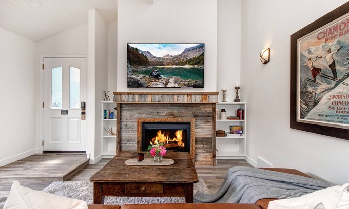 Deer Valley Condo | Private Condo, Blocks to Town Lift & Main Street | Abode at Motherlode