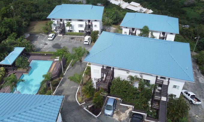 Rosendal Condo | Private Condo in Paradise- Top Level Unit