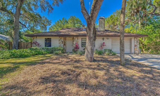 Old Homosassa House | Private Dock: Canal-Front Homosassa Home!
