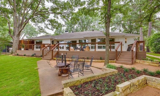 Cedar Creek Reservoir House | Private Dock: Lakefront Enchanted Oaks Retreat