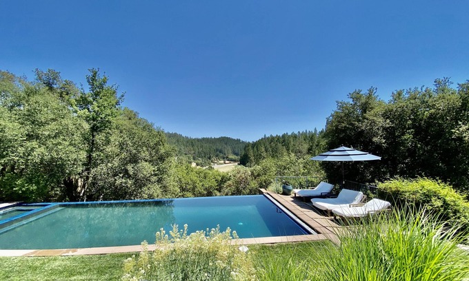 St. Helena Villa | Private gated Villa with pool overlooking vineyards