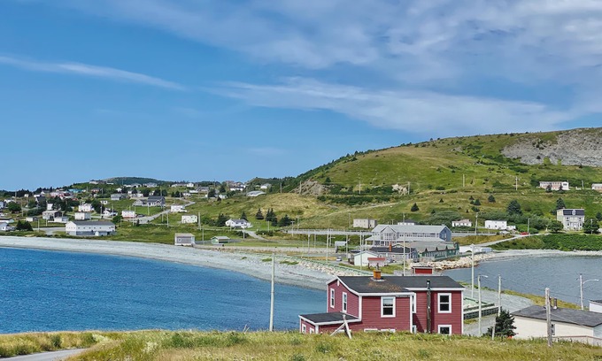 Ferryland House | Private Gem In Ferryland – Stunning View!