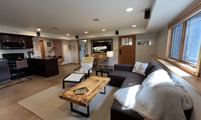 White Salmon Apartment | Private Gorge Getaway - White Salmon/Hood River