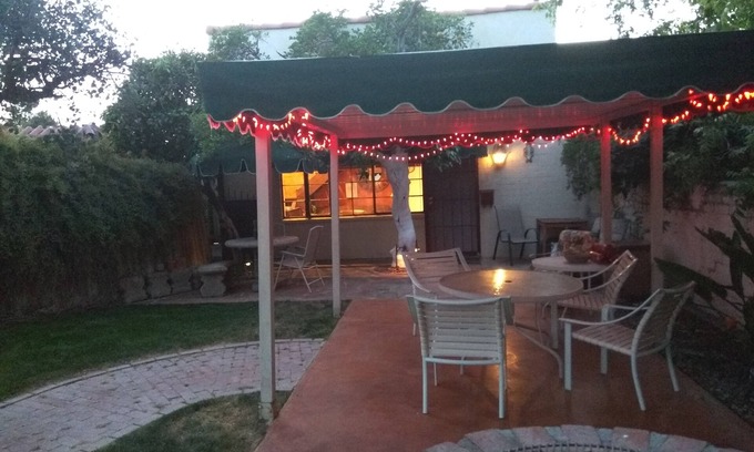 Encanto House | Private Guesthouse and garden located in the Phoenix Coronado neighborhood