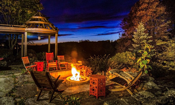 Plainfield House | Private Guesthouse Getaway at Blue Forest Farm - 360+ acres