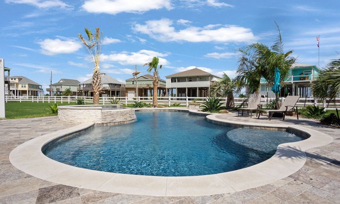 Crystal Beach House | Private Heated Pool & Hot Tub ~ Summer Family Fun ~ King Beds ~ Ocean View