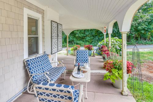 Plymouth House | Private Heated Pool Family Cottage in Plymouth!