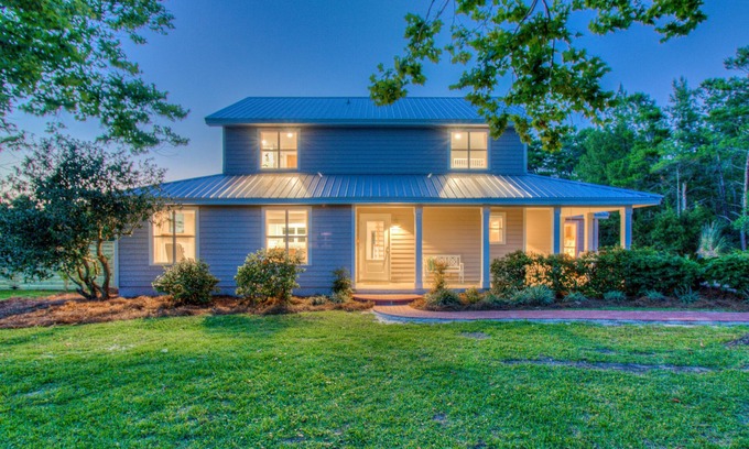 Santa Rosa Beach House | Private heated pool, 2 master suites; 4 br; 4 1/2 b; walk to beach, 30A