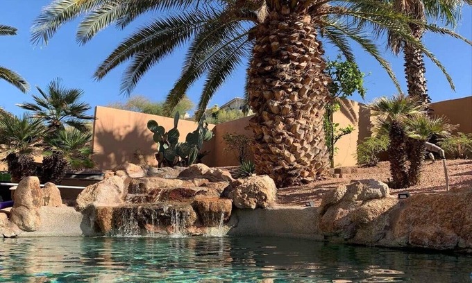 Fountain Hills House | Private Home on Acreage with oasis Backyard. Stunning Views Quiet Pool can heat