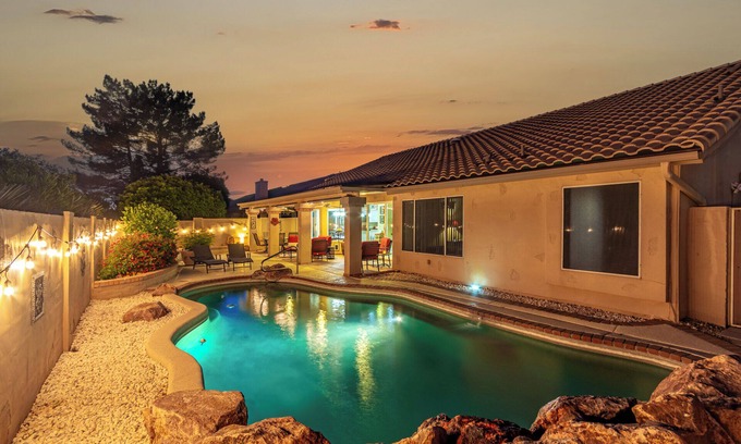 Westbrook Village House | Private Home with Backyard Oasis in Peoria!