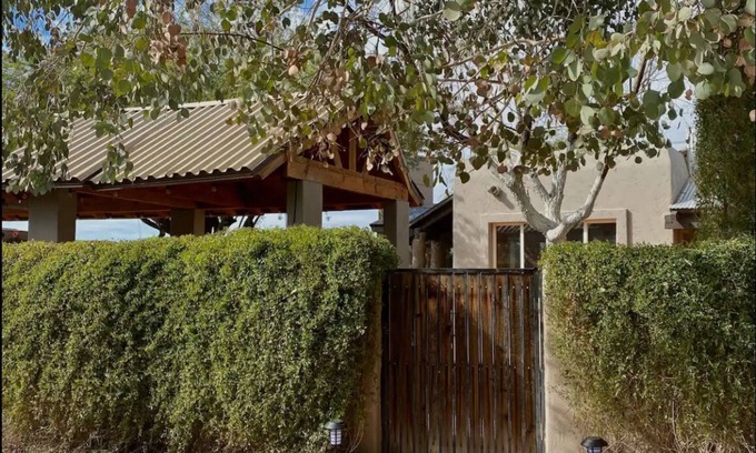 Paradise Valley Village House | Private Home With Beautiful Relaxing Views