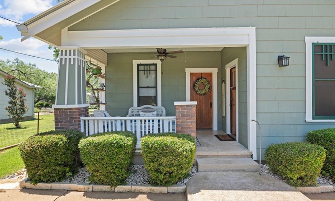 Fredericksburg Cottage | Private Hot Tub at both units!