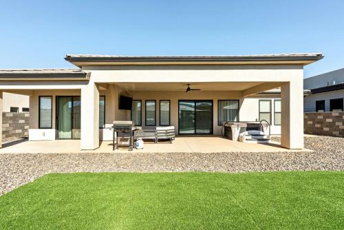 Hurricane House | Private HotTub By Copper Rock Golf Course