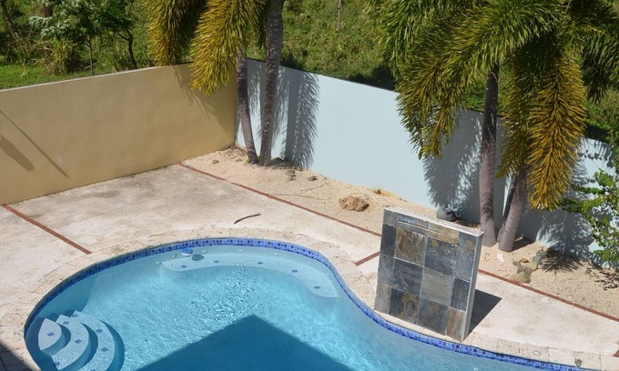 Guardarraya House | Private house and pool with ocean views- 15 min walk to Beach