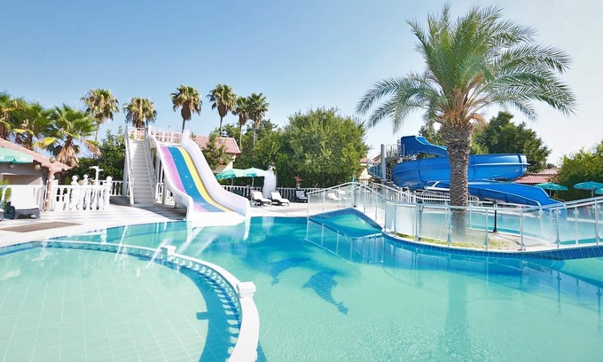 Karavas Villa | Private House with Common Pool in Kyrenia