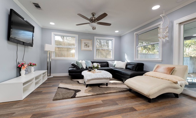 Jacksonville House | Private house with pool and patio outdoor grill