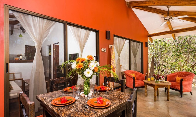 Palm Beach Estates House | Private Jungle Beach Surfhouse>Fast WIFI>Equipped Kitchen>Laundry>Fenced>Parking