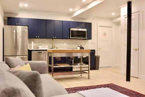 Prospect-Lefferts Gardens Historic District Apartment | Private Loft Steps to Prospect Park & Trains