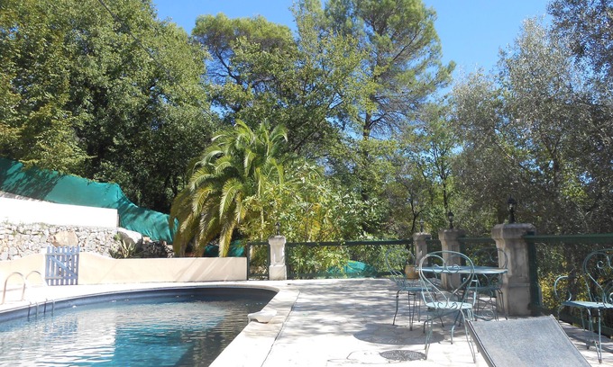 Tourrettes-sur-Loup Villa | Private Luxury Villa With Large Pool