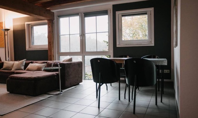 Sudstadt House | Private Maisonette House with Balcony · Self-Check-In & Free Parking