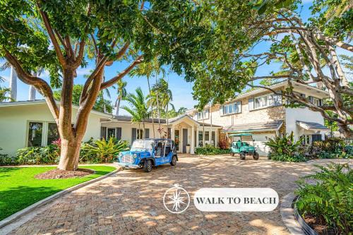 Harbor Beach House | Private neighborhood Heated Pool Lush Surroundings Harbor Key RESlDENCES