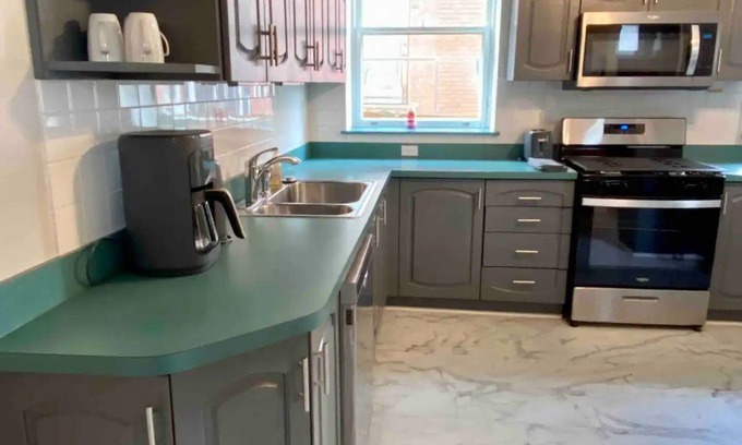 Central West End Apartment | Private One Bedroom in Historic Mansion
