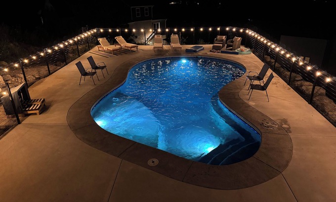 Table Rock House | Private Pool Paradise/Luxury Home Stunning Table Rock Lake Views/Branson Close