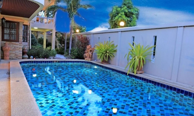 Na Kluea House | private pool villa near by the beach