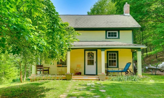 Milanville Other | Private, Quaint 1870 Farmhouse