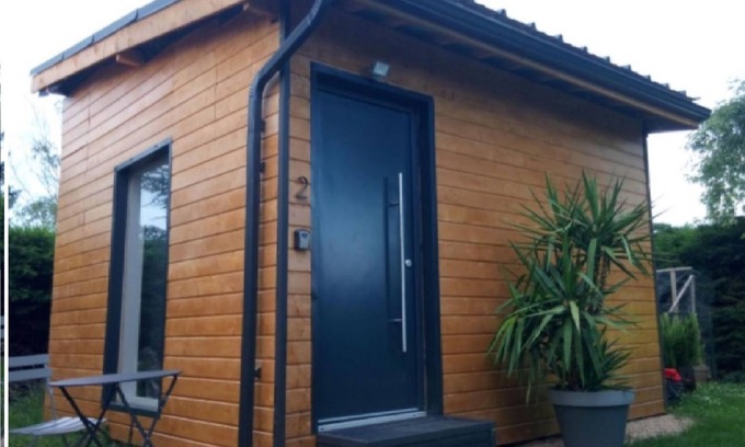 Chavanoz Ski Chalet | Private, quiet room