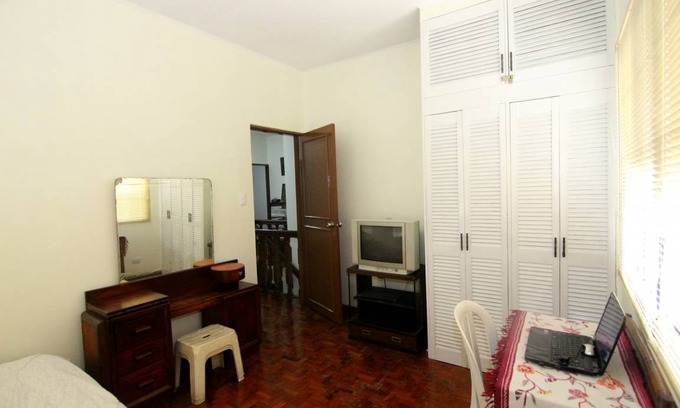 Paranaque Resort | Private room ∙ 1 guest
