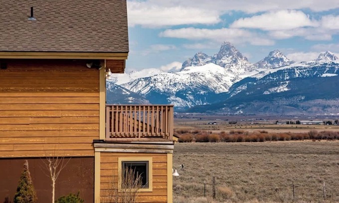 Driggs House | Private Retreat with Expansive Teton Views