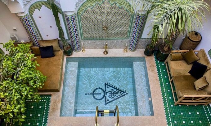 Mechouar-Kasbah House | Private Riad, pool, staff, and roof in Marrakech Kasbah, secure area.