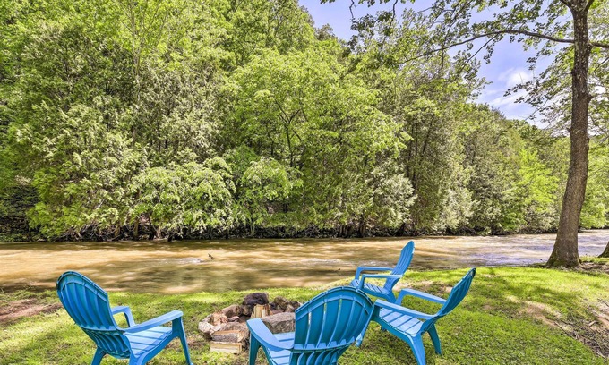 North Fork Cottage | Private Riverfront Escape w/ Fire Pit & Grill