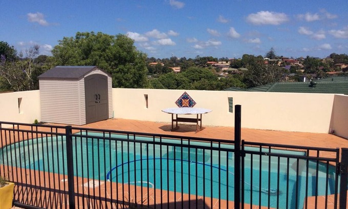 Goonellabah Resort | Private room ∙ 1 guest