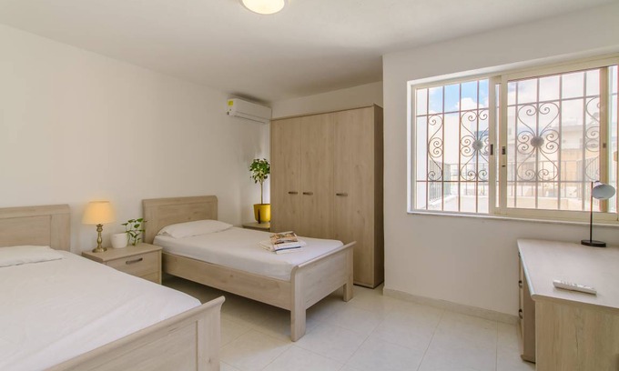 Swieqi Resort | Private room ∙ 1 bedroom ∙ 2 guests