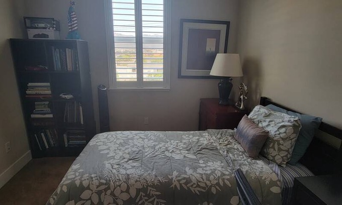 Broadmoor Resort | Private room ∙ 1 guest