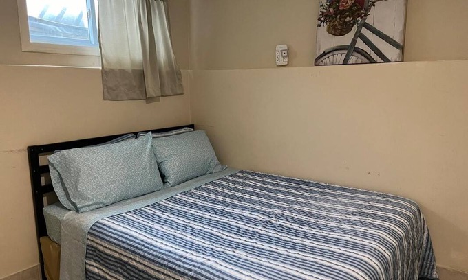 Rockville Resort | Private room ∙ 1 guest