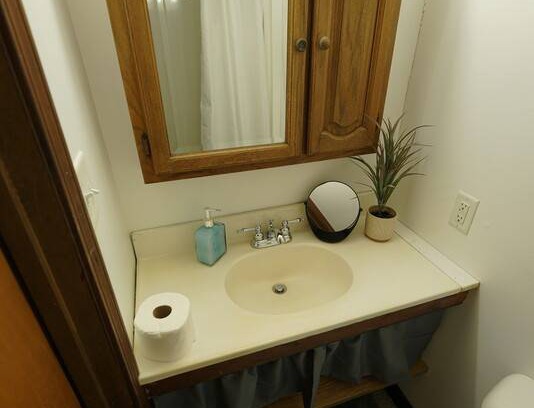 Costigan Resort | Private room ∙ 1 guest