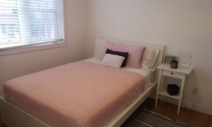 Halton Regional Municipality Resort | Private room ∙ 1 guest
