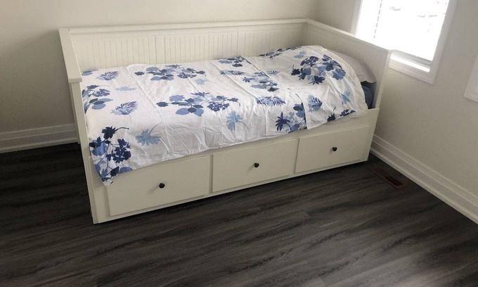 Halton Regional Municipality Resort | Private room ∙ 1 guest