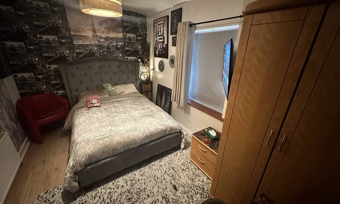 Dundalk Resort | Private room ∙ 1 guest