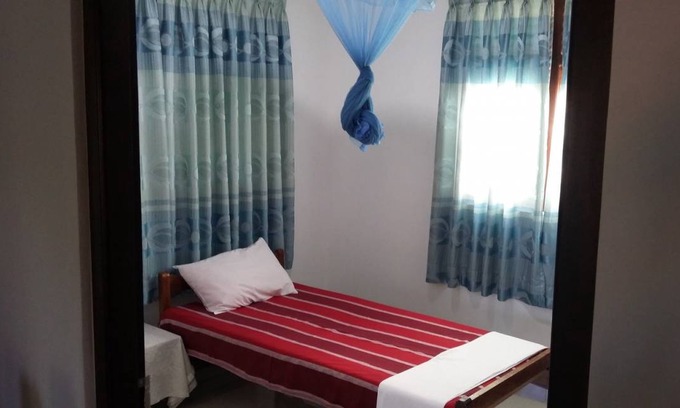 Minuwangoda Resort | Private room ∙ 1 guest