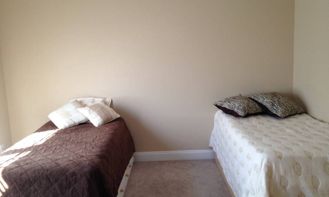 Waynesboro Resort | Private room ∙ 2 guests