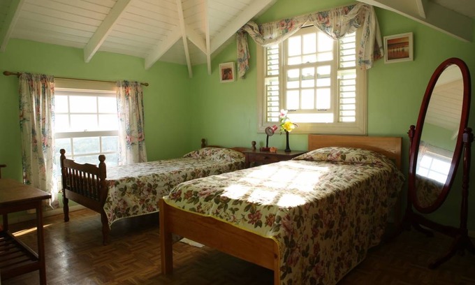 Bellevue Resort | Private room ∙ 2 guests