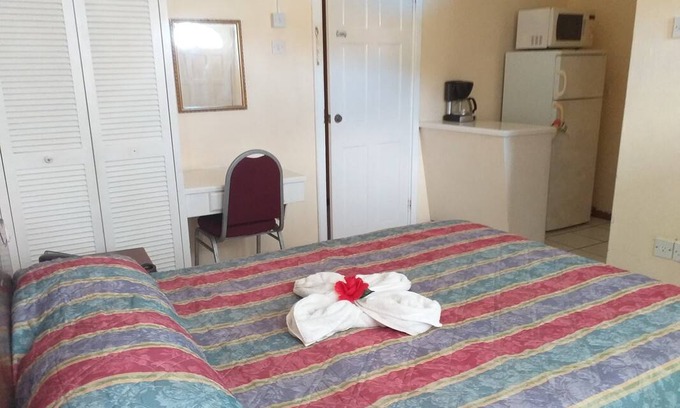 Charlotte Resort | Private room ∙ 2 guests