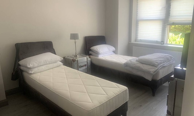 Ratoath Resort | Private room ∙ 2 guests